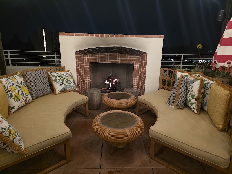 Fireside lounge seating